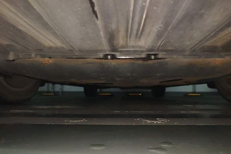Used Buick LaCrosse 2013 2.4L SIDI Leading Comfort Version Chassis Front