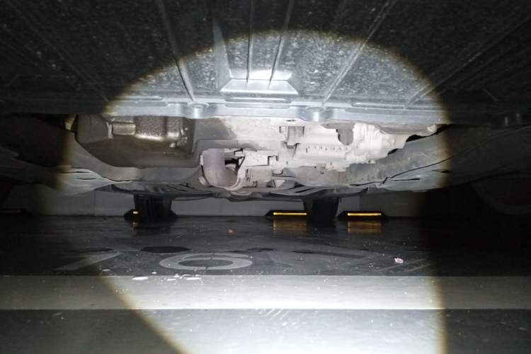 Used Buick LaCrosse 2013 2.4L SIDI Leading Comfort Version Chassis Front