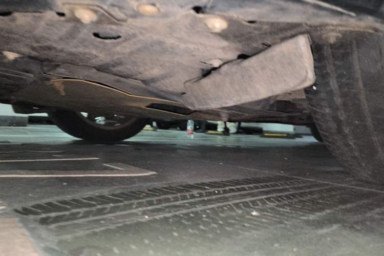 Used Buick LaCrosse 2013 2.4L SIDI Luxury Comfort Edition Chassis Front Left