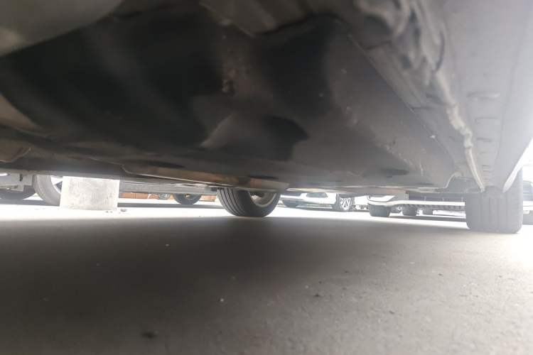 Used Buick LaCrosse 2013 2.4L SIDI Luxury Comfort Edition Chassis Front Left