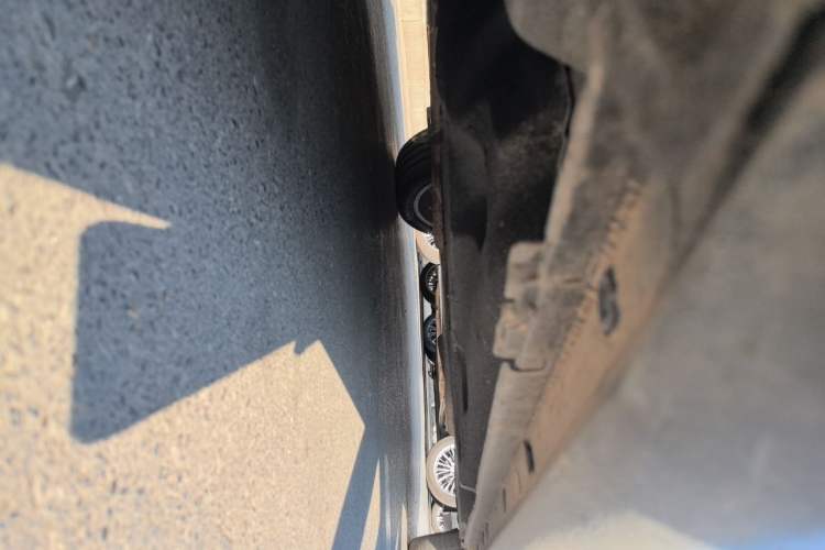Used Buick LaCrosse 2013 2.4L SIDI Luxury Comfort Edition Chassis Front Left
