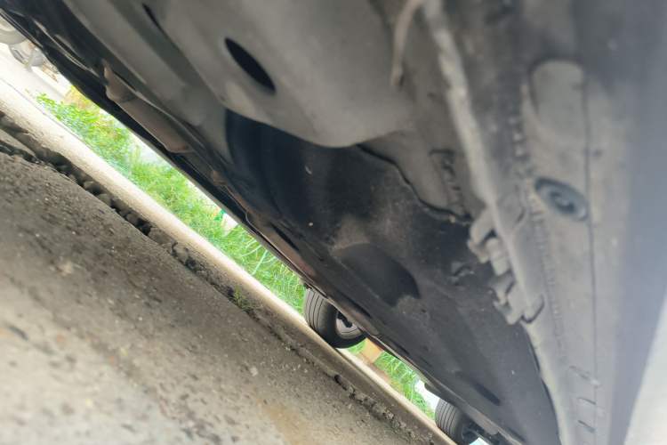 Used Buick LaCrosse 2013 2.4L SIDI Luxury Comfort Edition Chassis Front Left