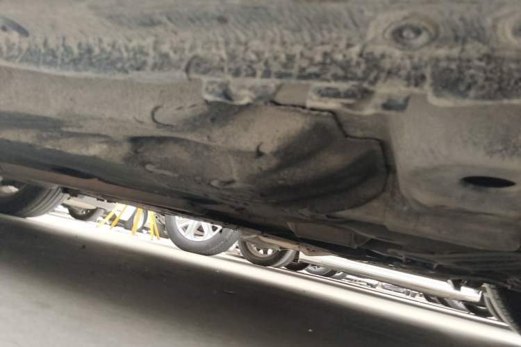 Used Buick LaCrosse 2013 2.4L SIDI Leading Comfort Version Chassis Front Right
