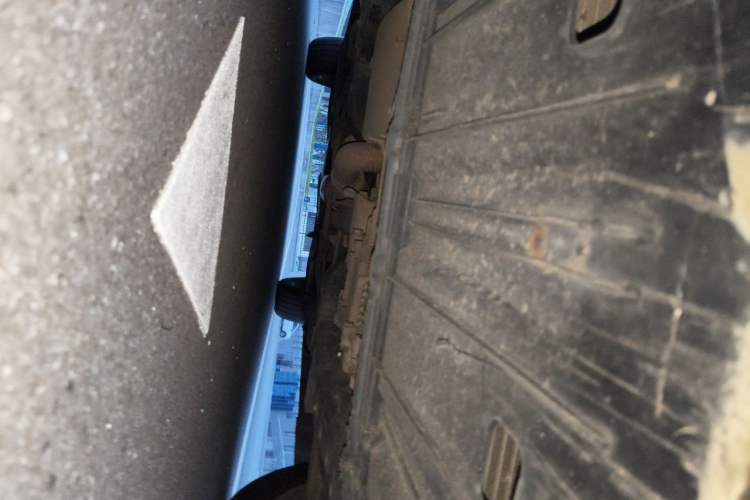 Used Buick LaCrosse 2013 2.4L SIDI Elite Comfort Version Chassis Front