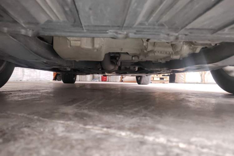 Used Buick LaCrosse 2013 2.4L SIDI Elite Comfort Version Chassis Front