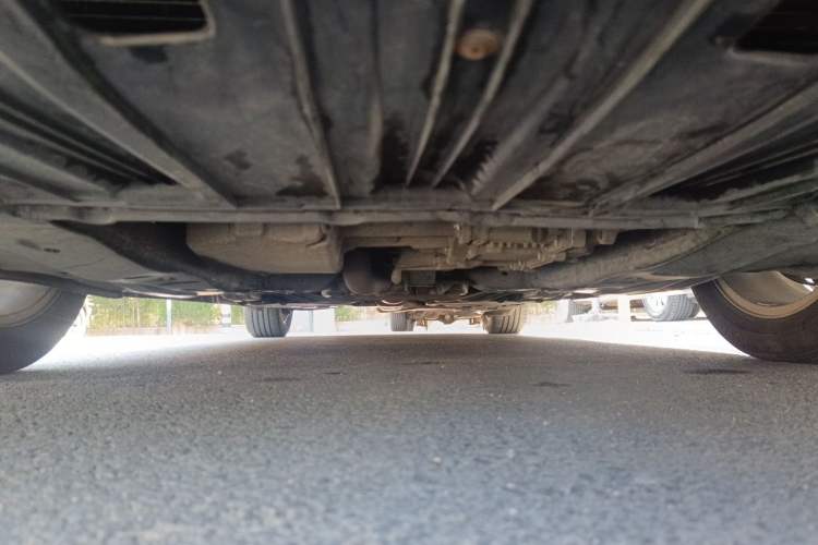 Used Buick LaCrosse 2013 2.4L SIDI Elite Comfort Version Chassis Front
