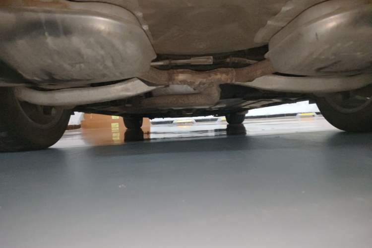 Used Buick LaCrosse 2013 2.4L SIDI Elite Comfort Version Chassis Rear