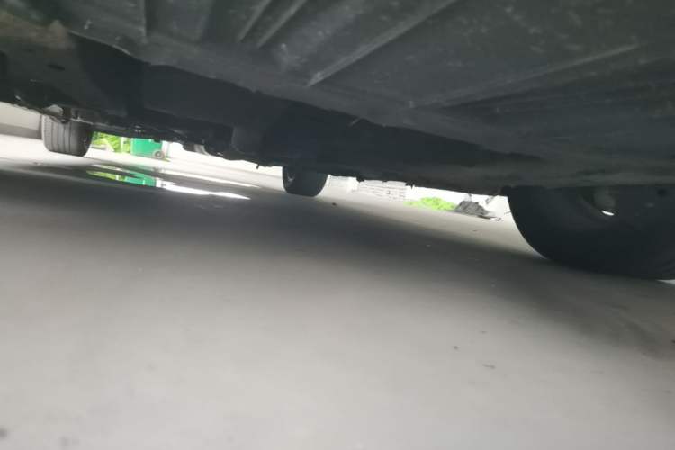 Used Buick LaCrosse 2013 2.4L SIDI Elite Comfort Version Chassis Rear Left