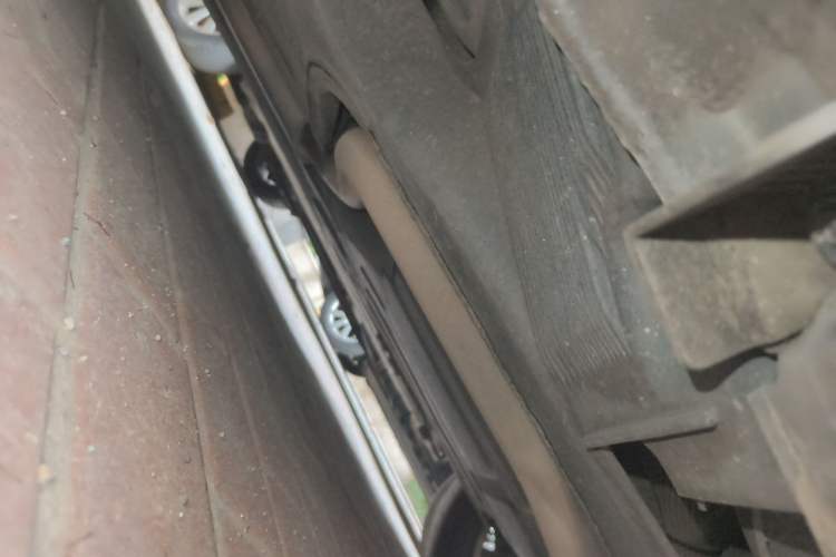 Used Buick LaCrosse 2013 2.4L SIDI Elite Comfort Version Chassis Rear Left