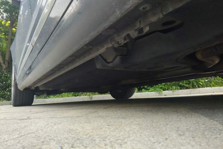 Used Buick LaCrosse 2013 2.4L SIDI Elite Comfort Version Chassis Rear Left