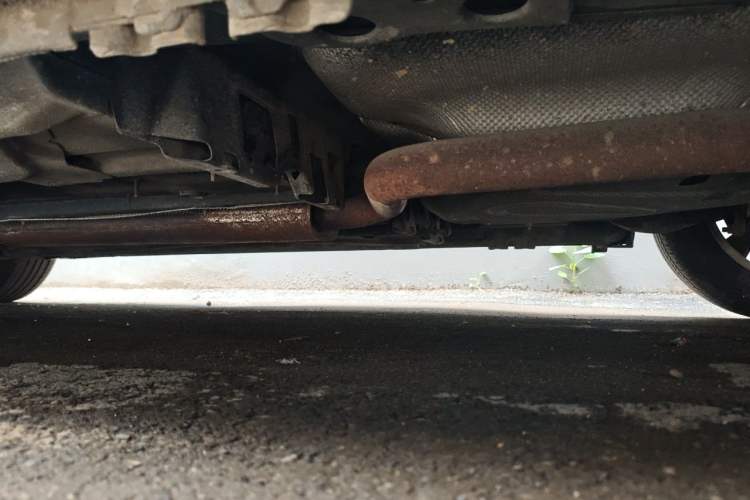 Used Buick LaCrosse 2013 2.4L SIDI Elite Comfort Version Chassis Rear Left