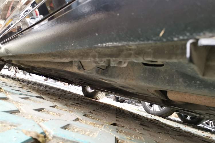 Used Buick LaCrosse 2013 2.4L SIDI Elite Comfort Version Chassis Rear Left