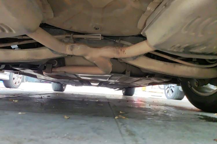 Used Buick LaCrosse 2013 2.4L SIDI Elite Comfort Version Chassis Rear