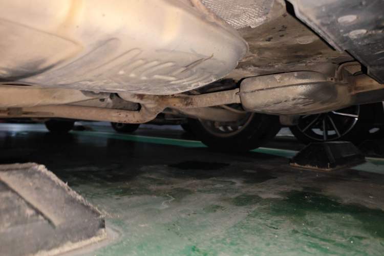 Used Buick LaCrosse 2013 2.4L SIDI Elite Comfort Version Chassis Rear