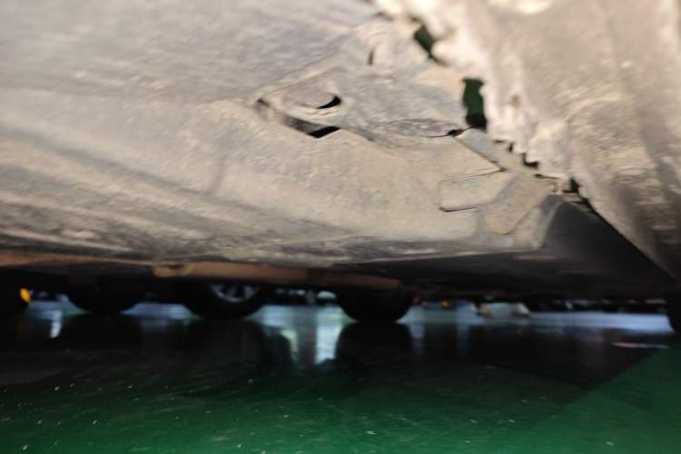 Used Buick LaCrosse 2013 2.4L SIDI Elite Comfort Version Chassis Rear Right
