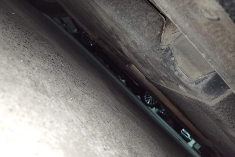 Used Buick LaCrosse 2013 2.4L SIDI Elite Comfort Version Chassis Rear Right