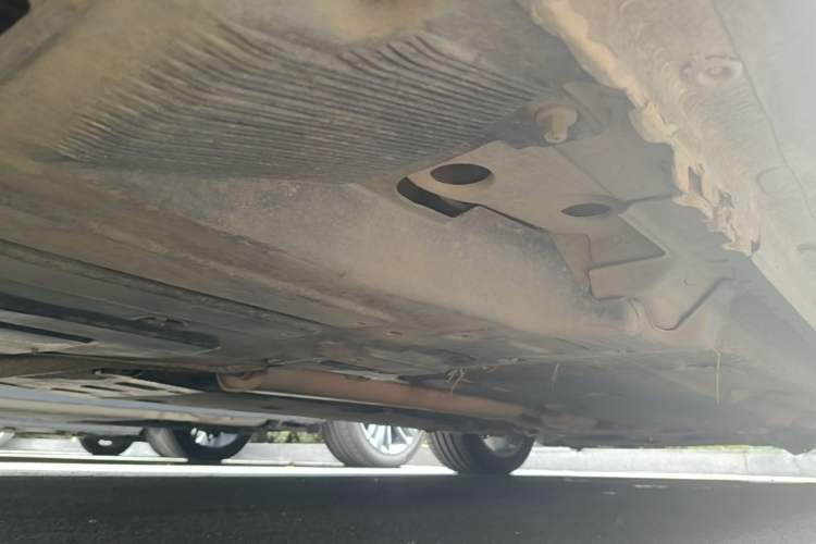 Used Buick LaCrosse 2013 2.4L SIDI Luxury Comfort Edition Chassis Rear Right