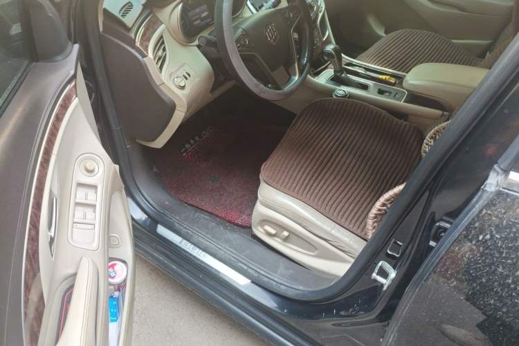 Used Buick LaCrosse 2013 2.4L SIDI Leading Comfort Version Driver Seat