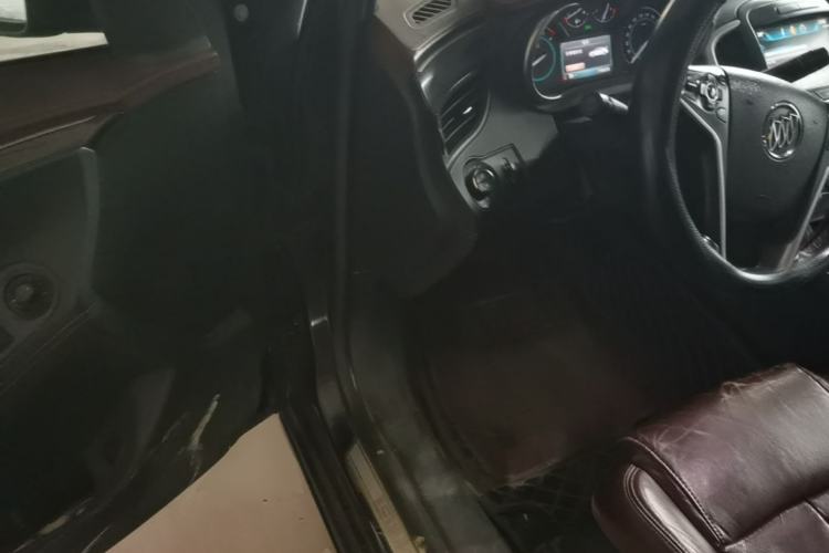 Used Buick LaCrosse 2013 2.4L SIDI Elite Comfort Version Driver Seat