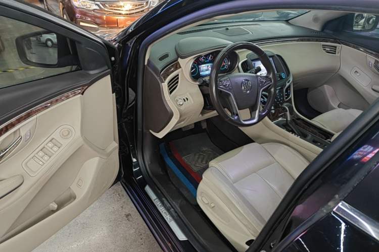 Used Buick LaCrosse 2013 2.4L SIDI Leading Comfort Version Driver Seat