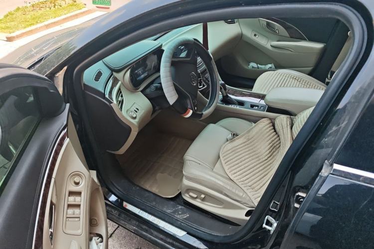 Used Buick LaCrosse 2013 2.4L SIDI Leading Comfort Version Driver Seat