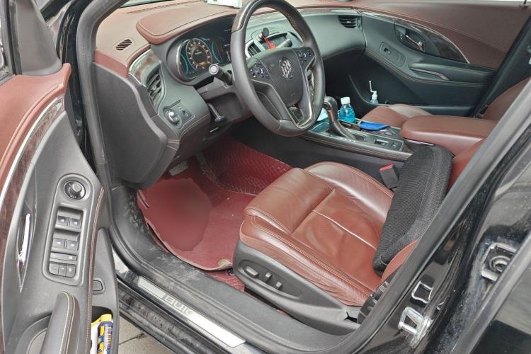 Used Buick LaCrosse 2013 2.4L SIDI Luxury Comfort Edition Driver Seat