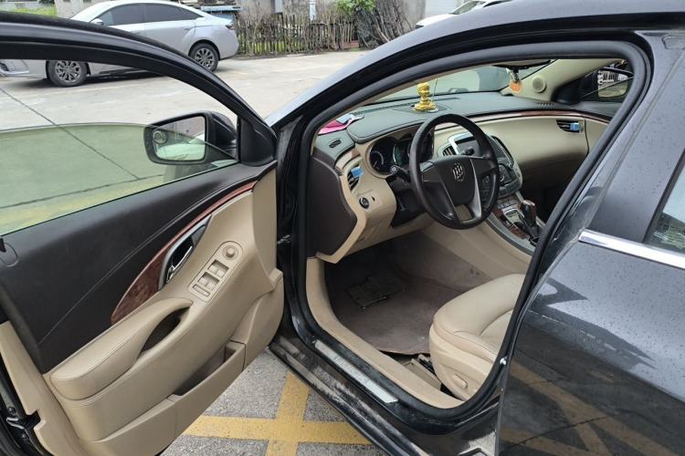 Used Buick LaCrosse 2013 2.4L SIDI Leading Comfort Version Driver Seat