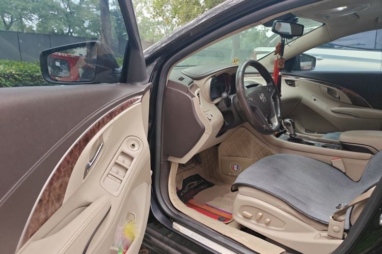 Used Buick LaCrosse 2013 2.4L SIDI Elite Comfort Version Driver Seat