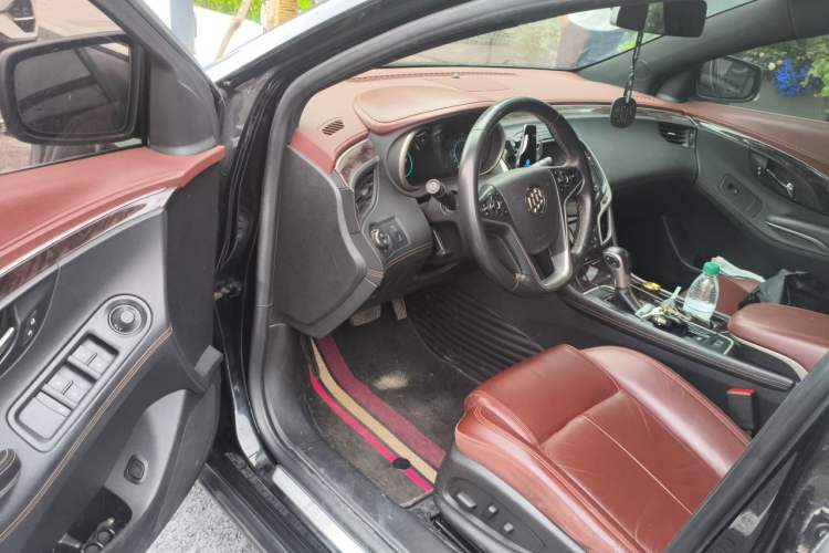 Used Buick LaCrosse 2013 2.4L SIDI Elite Comfort Version Driver Seat