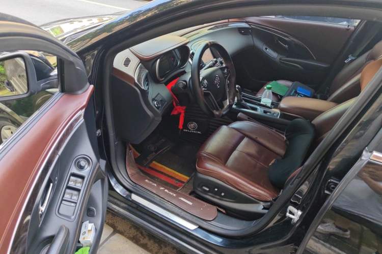 Used Buick LaCrosse 2013 2.4L SIDI Leading Comfort Version Driver Seat