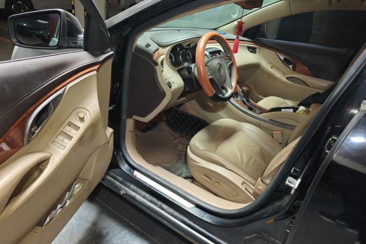 Used Buick LaCrosse 2013 2.4L SIDI Elite Comfort Version Driver Seat