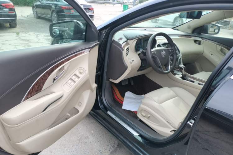 Used Buick LaCrosse 2013 2.4L SIDI Leading Comfort Version Driver Seat