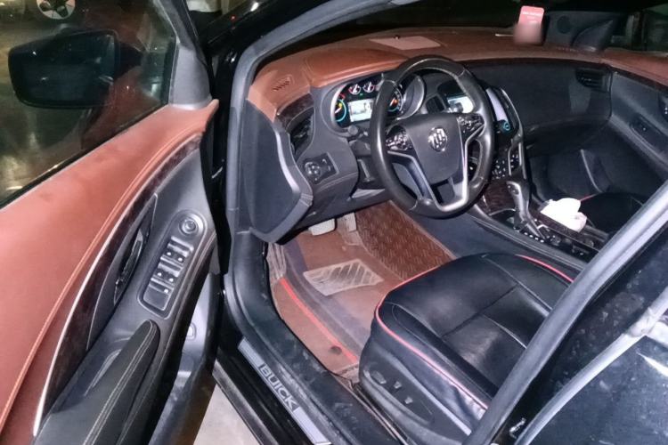 Used Buick LaCrosse 2013 2.4L SIDI Leading Comfort Version Driver Seat