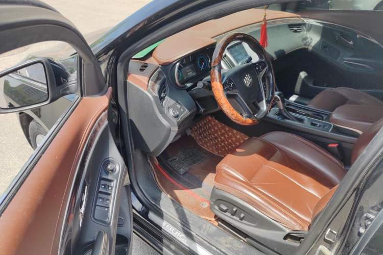 Used Buick LaCrosse 2013 2.4L SIDI Elite Comfort Version Driver Seat