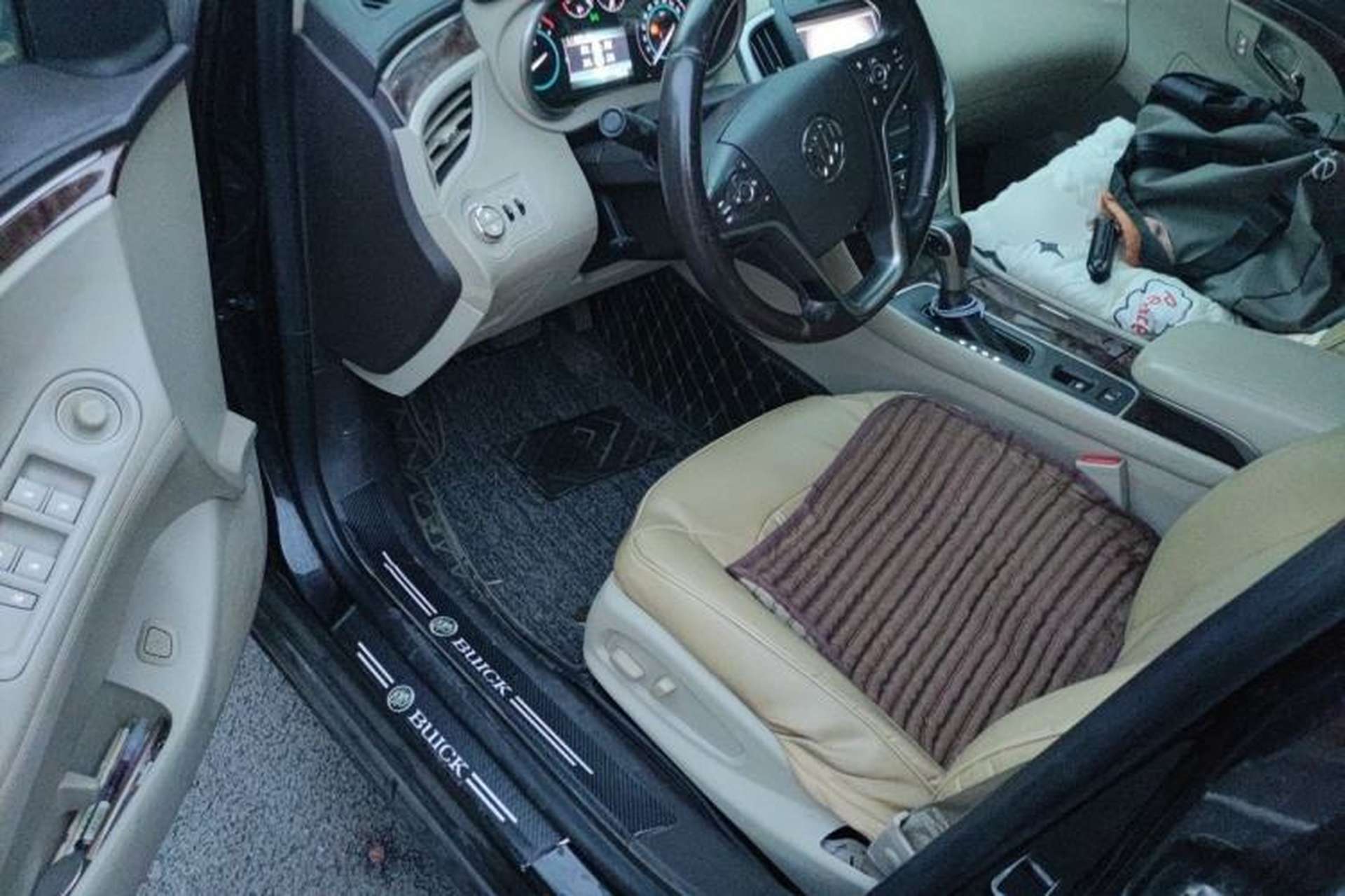 Used Buick LaCrosse 2013 2.4L SIDI Leading Comfort Version Driver Seat