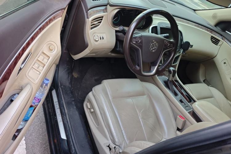 Used Buick LaCrosse 2013 2.4L SIDI Leading Comfort Version Driver Seat