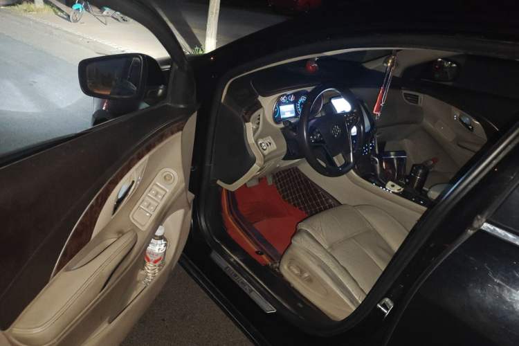 Used Buick LaCrosse 2013 2.4L SIDI Leading Comfort Version Driver Seat