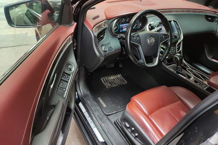 Used Buick LaCrosse 2013 2.4L SIDI Elite Comfort Version Driver Seat