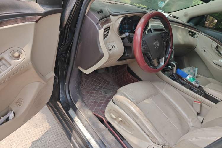 Used Buick LaCrosse 2013 2.4L SIDI Leading Comfort Version Driver Seat