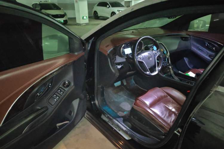 Used Buick LaCrosse 2013 2.4L SIDI Elite Comfort Version Driver Seat