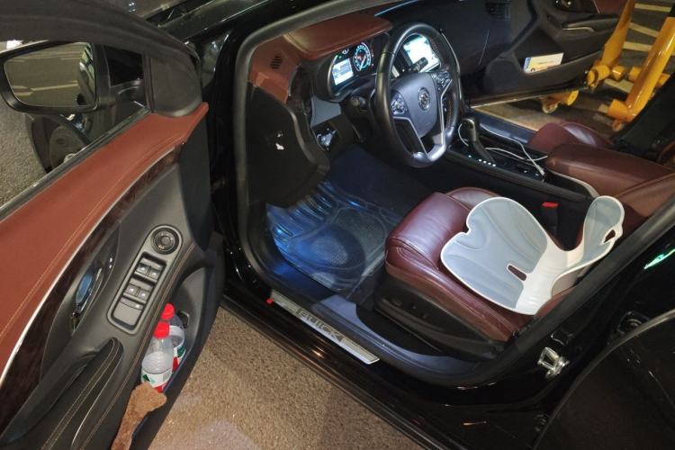 Used Buick LaCrosse 2013 2.4L SIDI Elite Comfort Version Driver Seat