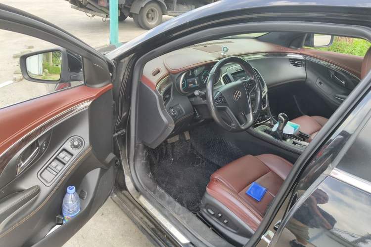Used Buick LaCrosse 2013 2.4L SIDI Elite Comfort Version Driver Seat
