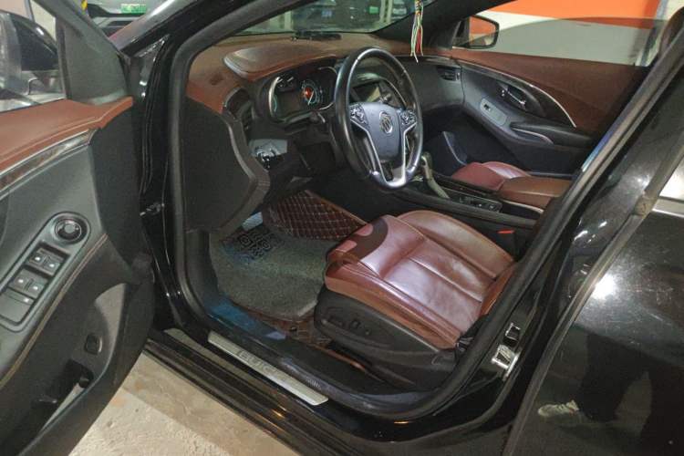 Used Buick LaCrosse 2013 2.4L SIDI Elite Comfort Version Driver Seat