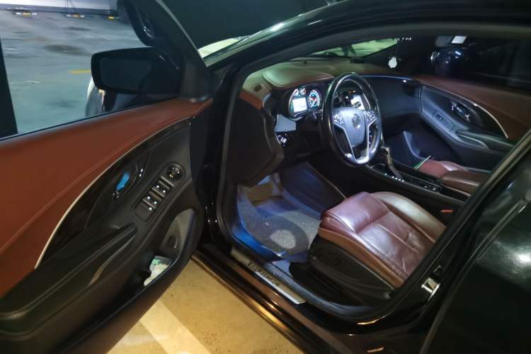 Used Buick LaCrosse 2013 2.4L SIDI Elite Comfort Version Driver Seat