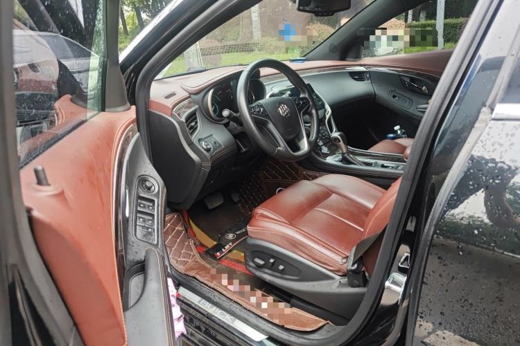Used Buick LaCrosse 2013 2.0T SIDI Elite Tech Version Driver Seat