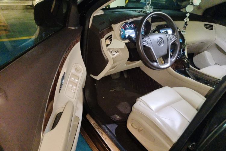 Used Buick LaCrosse 2013 2.4L SIDI Leading Comfort Version Driver Seat