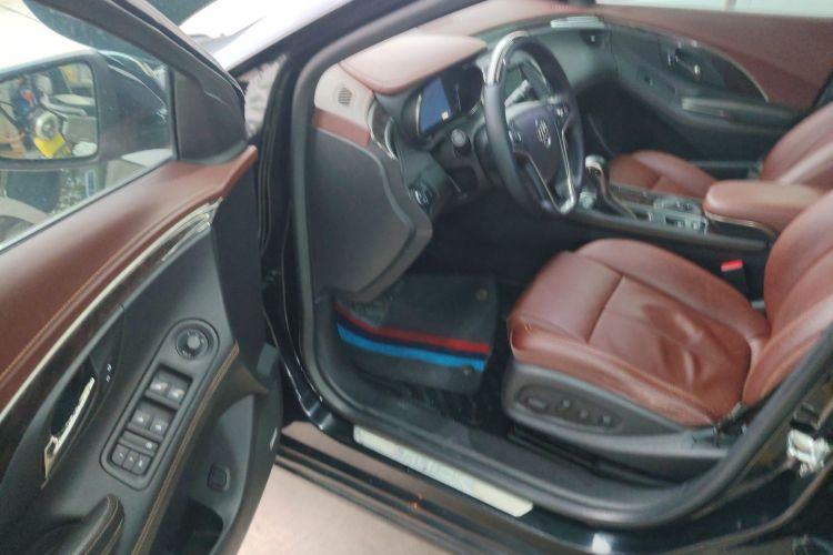 Used Buick LaCrosse 2013 2.0T SIDI Smart Luxury Flagship Edition Driver Seat