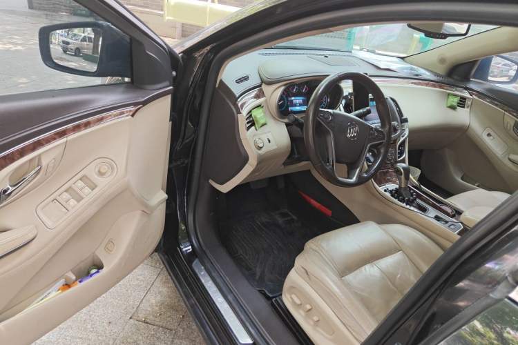 Used Buick LaCrosse 2013 2.4L SIDI Elite Comfort Version Driver Seat