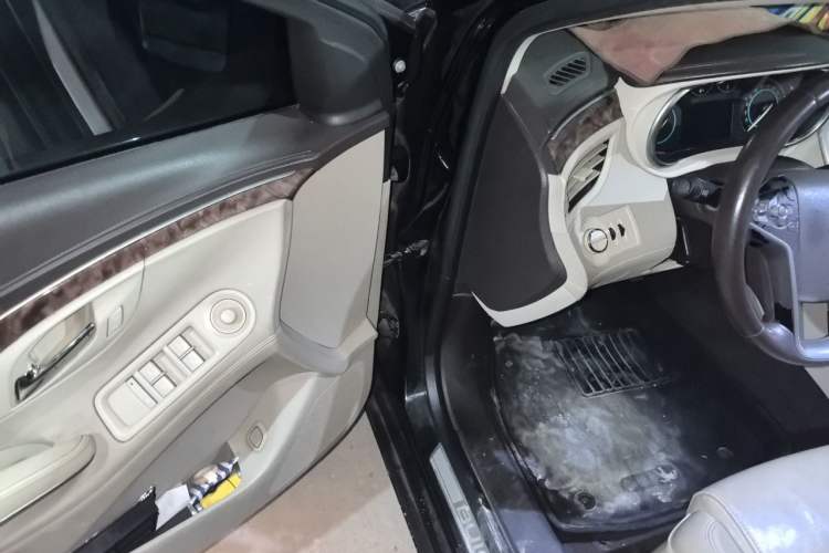 Used Buick LaCrosse 2013 2.4L SIDI Leading Comfort Version Driver Seat