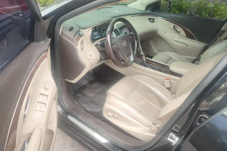 Used Buick LaCrosse 2013 2.4L SIDI Leading Comfort Version Driver Seat